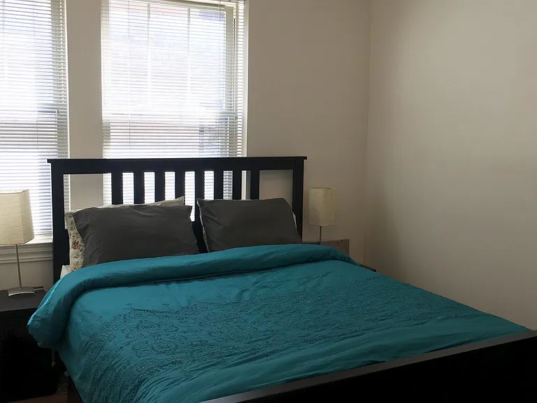 3137 W Palmer Blvd #2 — Photo 11