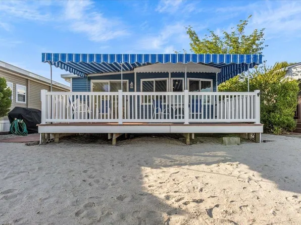 71 S Lake Dr #16, Marmora, NJ 08223