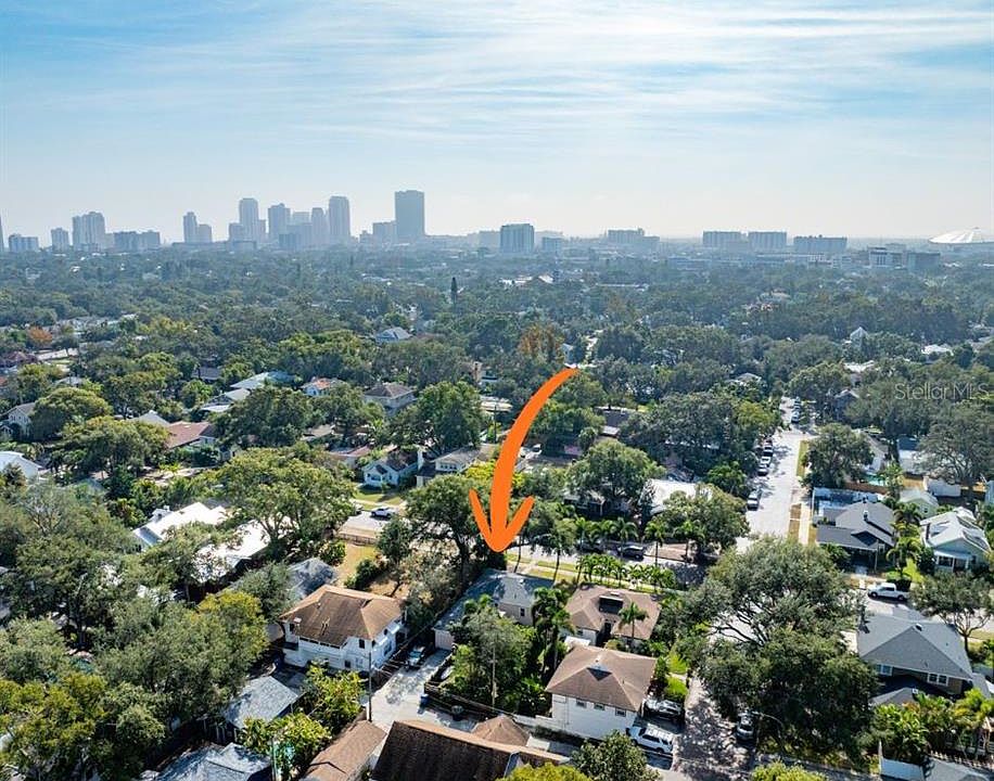 1st image of 1085 16TH AVENUE N