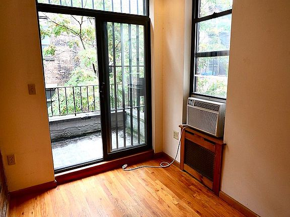 2nd image of 59 W 73rd St APT 3b