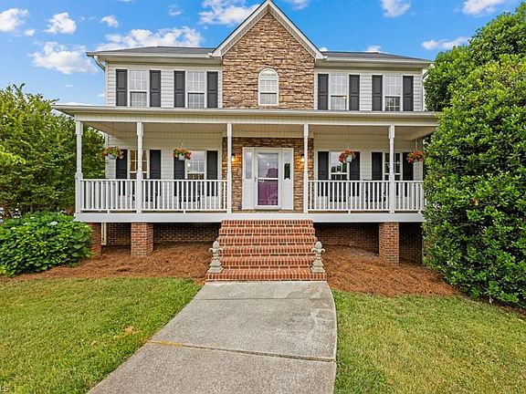 2nd image of 3924 Velinda Dr