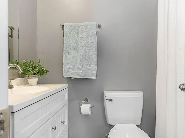 908 Mapleash Ave — Photo 22