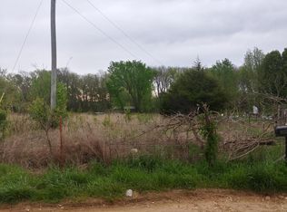 10452 S 670th Rd, Wyandotte, OK 74370