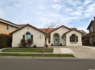 669 Stetson Dr, Oakdale, CA 95361