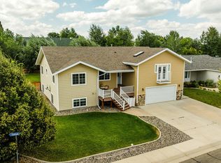 1902 Stadium Dr, Sheridan, WY 82801