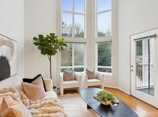 2530 15th Ave W APT 603, Seattle, WA