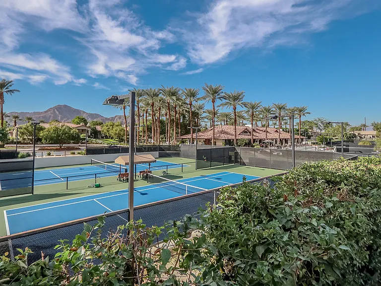 48295 Casita Dr — Photo 35
