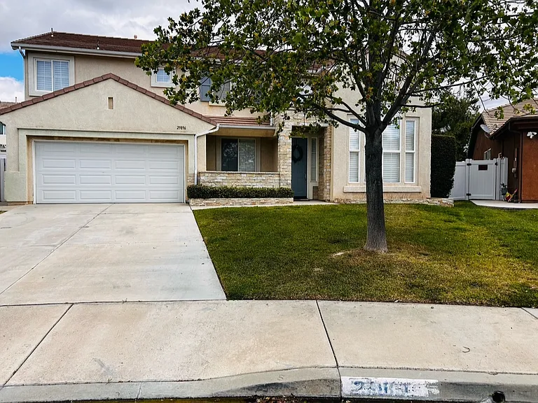29896 Pinehurst Dr — Photo 1