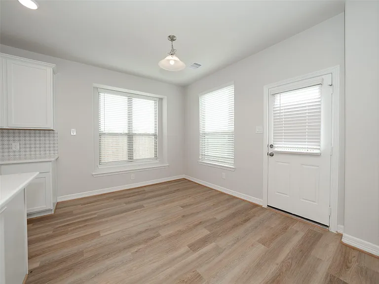 8231 Red Shinner Way — Photo 33