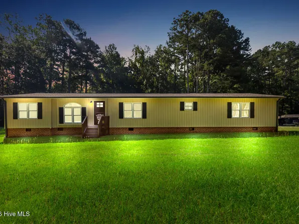 206 Tierra Lane, West End, NC 27376