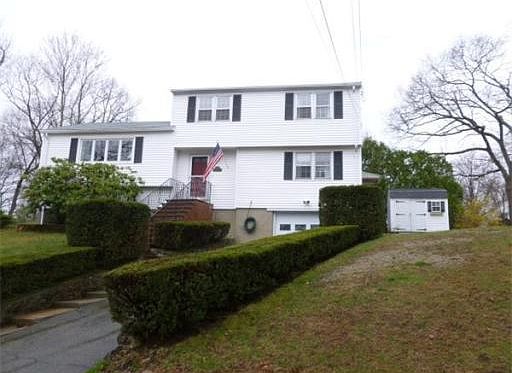 1st image of 36 Twin Circle Dr