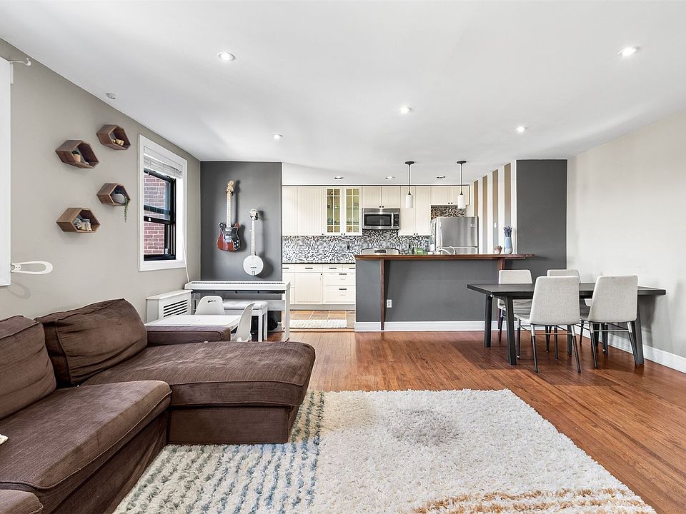 2130 202nd Street UNIT 1200, Bayside, NY 11360 Zillow