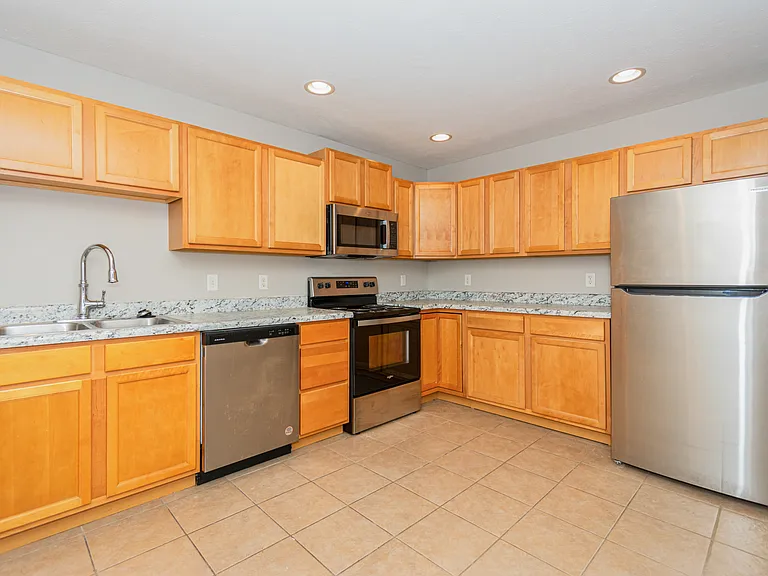 Prairie Vista Apartments — Photo 38