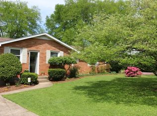 1003B Gwynn Dr, Nashville, TN 37216