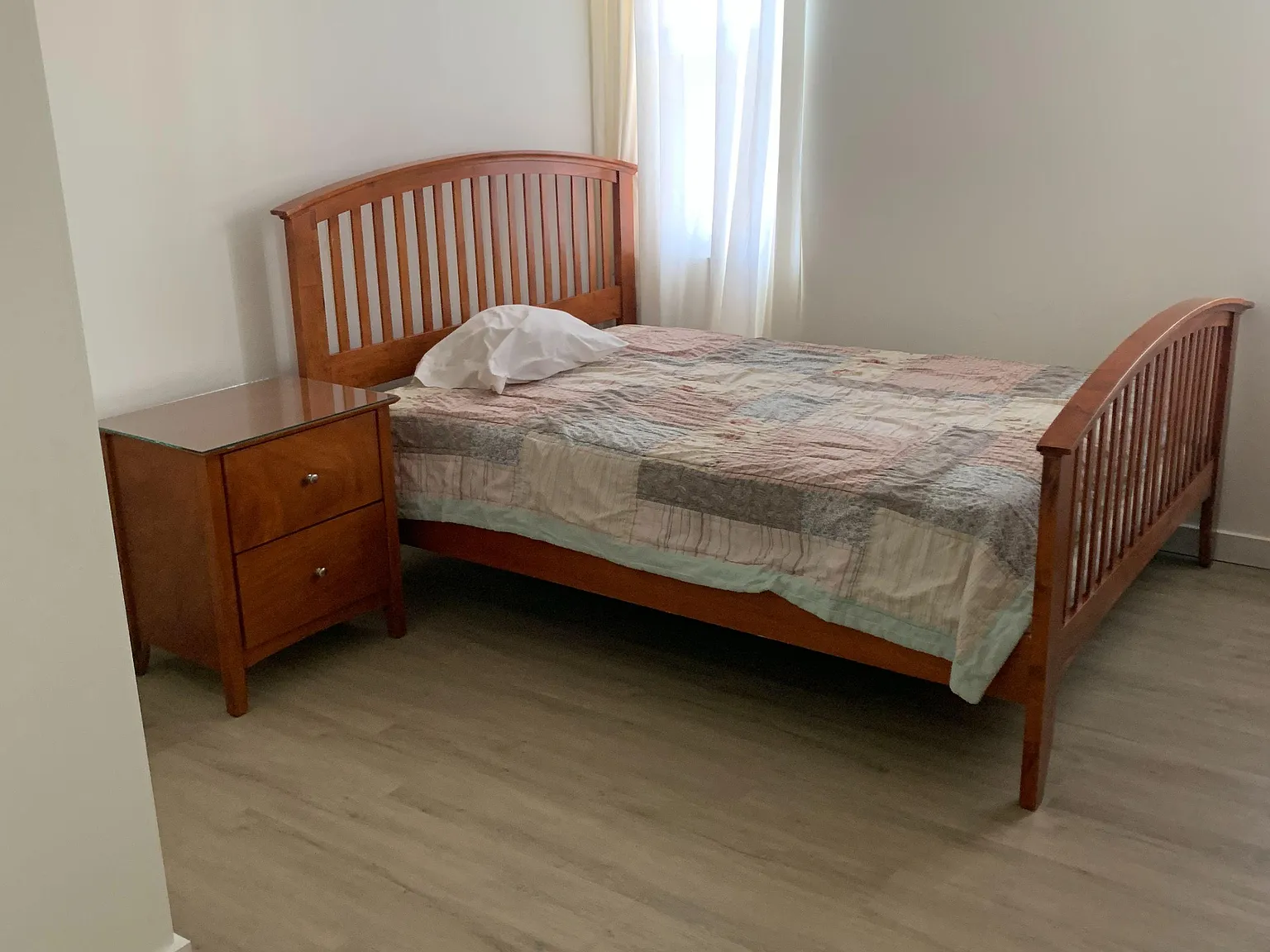2 bed, 1.0 bath, 3000 sqft, $1,321 — Photo 1