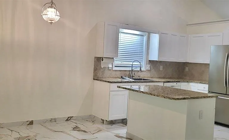 2280 Chelmsford Ct — Photo 11