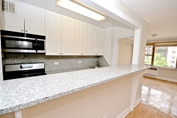 Rented by Citi Habitats | media 7