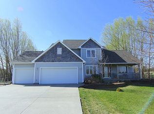 6697 NE 12th Ave, Pleasant Hill, IA 50327