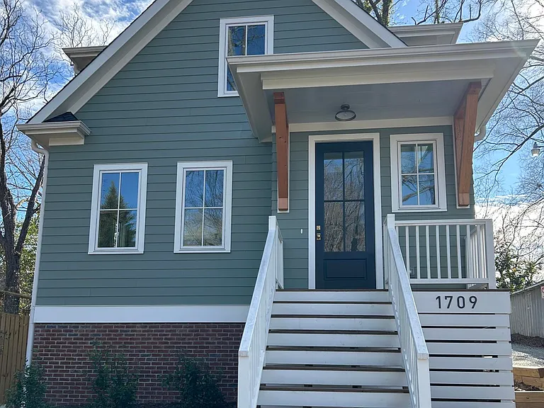 1709 F St — Photo 1