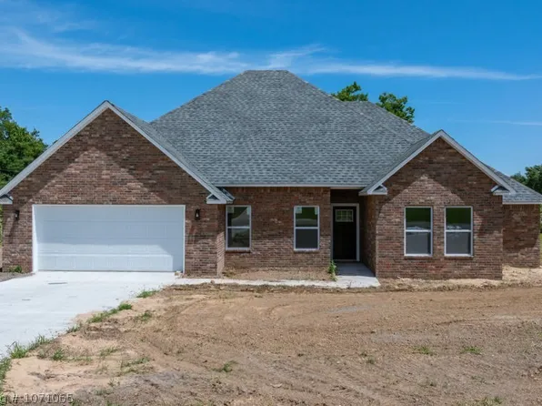 906 Point Royal Loop, Charleston, AR 72933