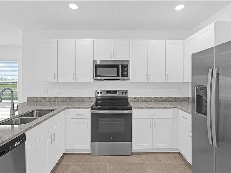 5647 Nispero Way — Photo 9