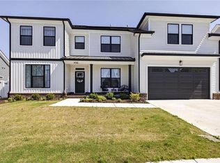 436 Stoney Mist Way, Chesapeake, VA 23322