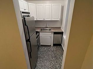119-26 Metropolitan Ave #1A, Kew Gardens, NY 11415
