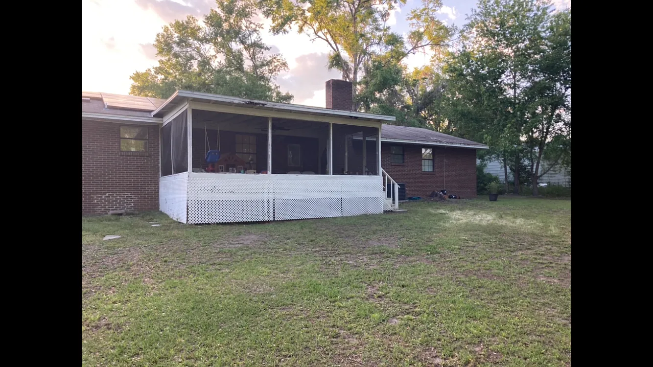 3 bed, 1666 sqft, $2,200 — Photo 4