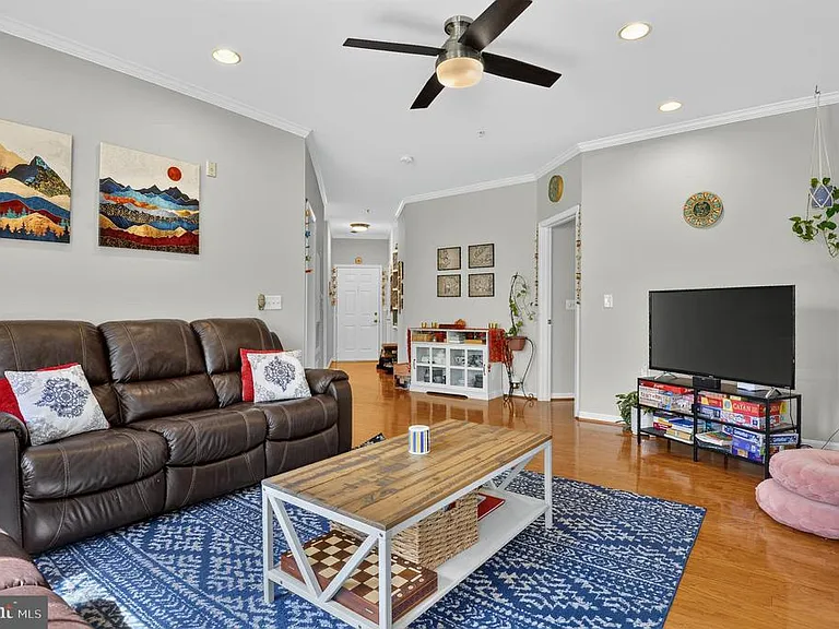 2921 Deer Hollow Way #113 — Photo 3