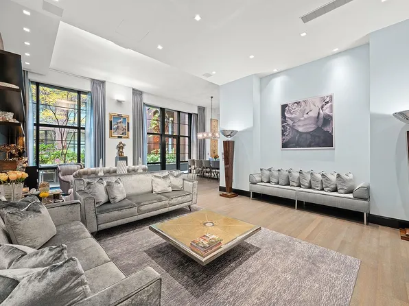 150 Charles St APT M6, New York, NY 10014