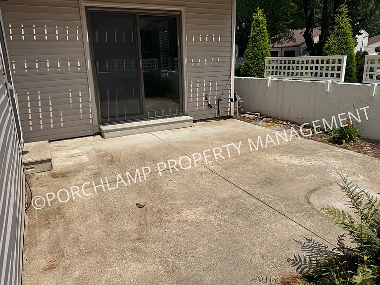 17460 Dunewood Ct #B — Photo 23
