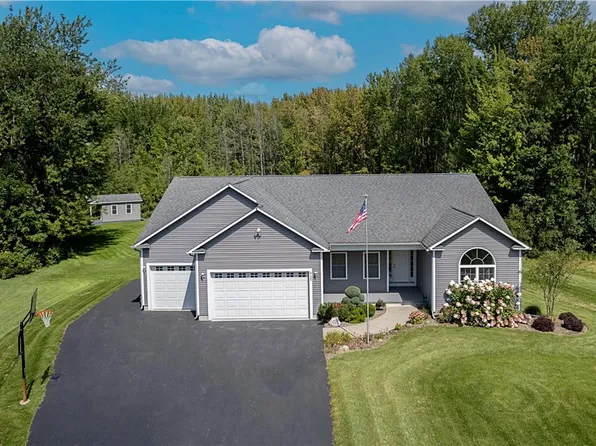 6125 Mud Mill Rd, Brewerton, NY 13029