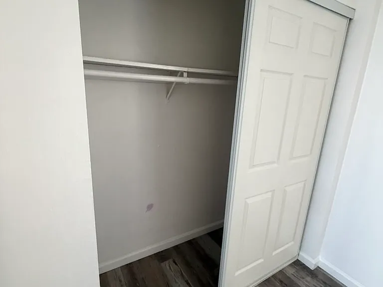 closet in bedroom #1