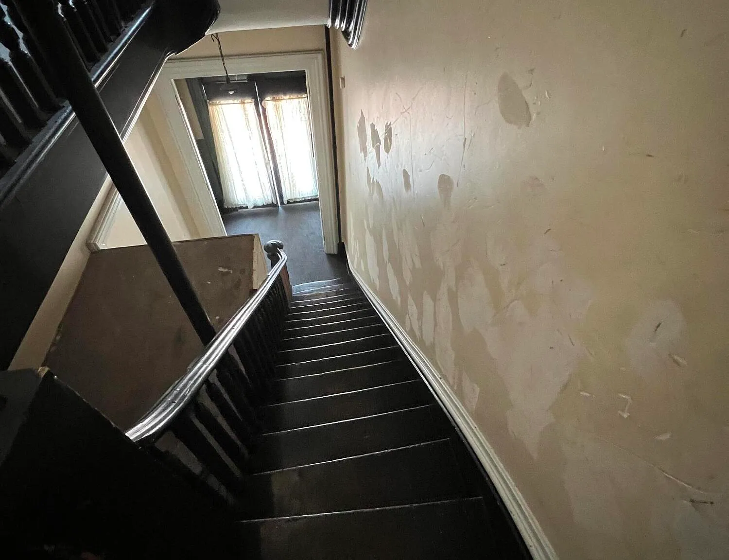2 bed, 700 sqft, $900 — Photo 3