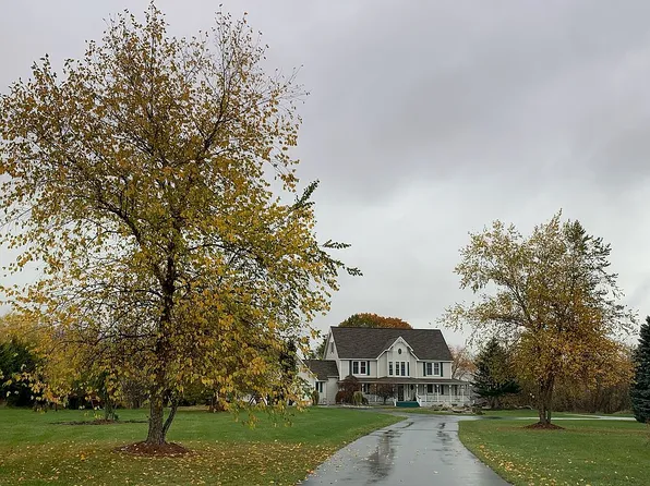 5417 Five Mile Rd NE, Belmont, MI 49306