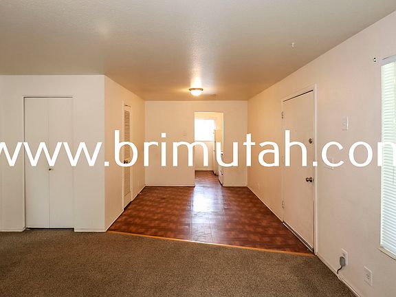 4th image of 2707 S Adams St APT 5