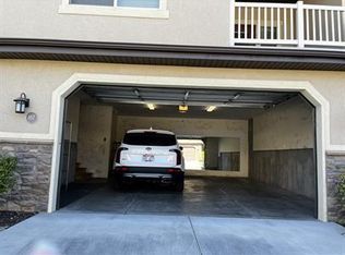 857 S Aspen Way #1, Provo, UT 84606