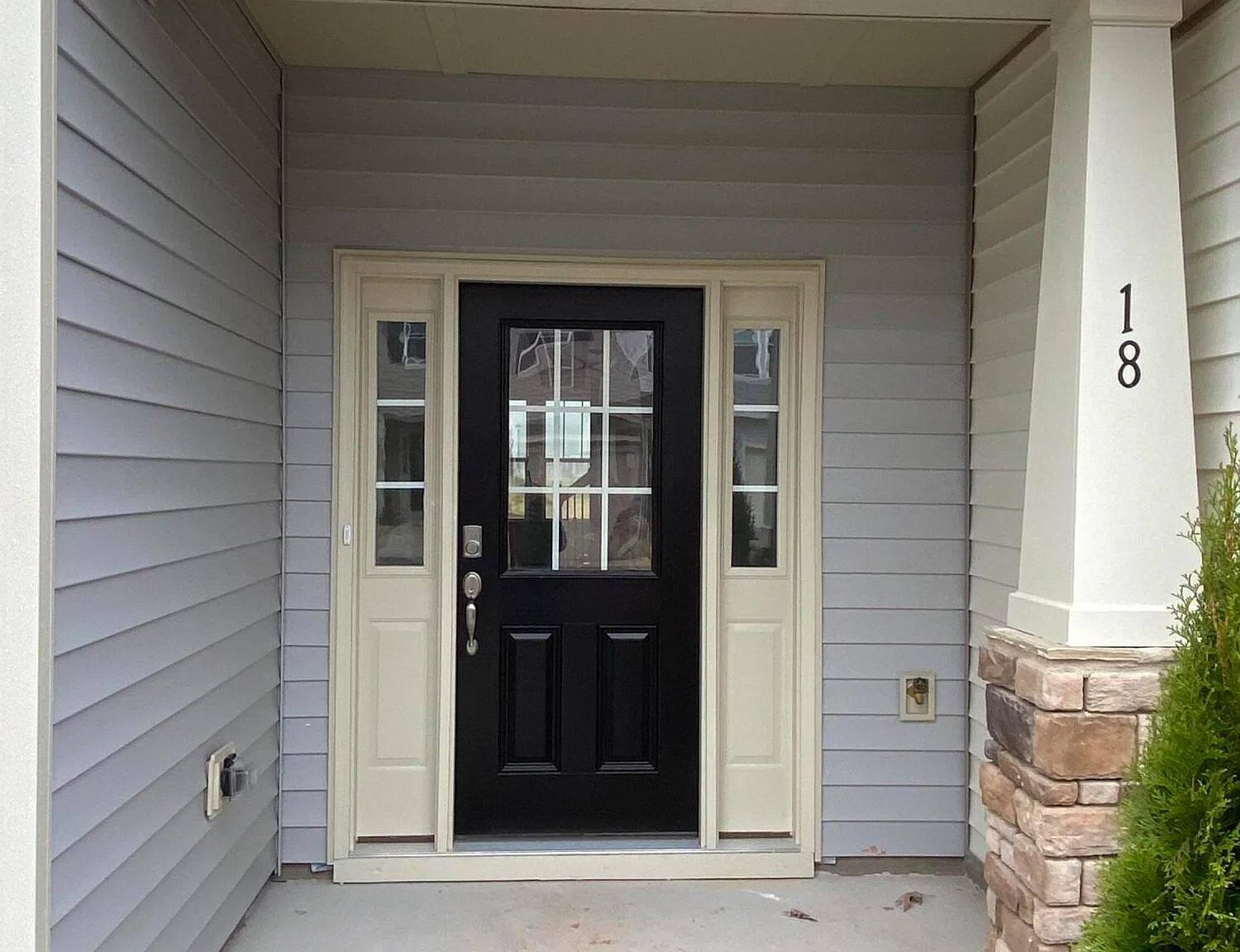 3 bed, 2.5 bath, 1600 sqft, $1,800 — Photo 2