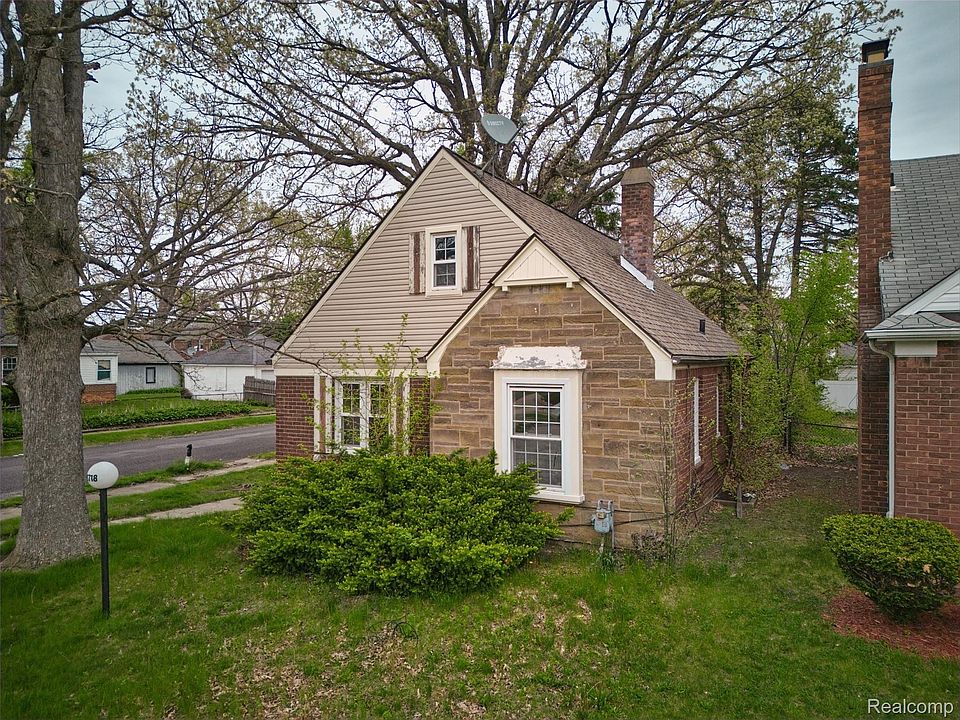 1st image of 18718 Snowden St