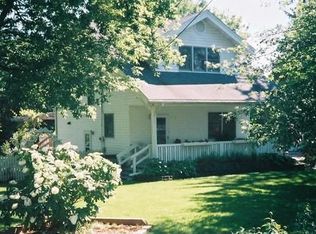 2811 12th Ave SW, Cedar Rapids, IA 52404