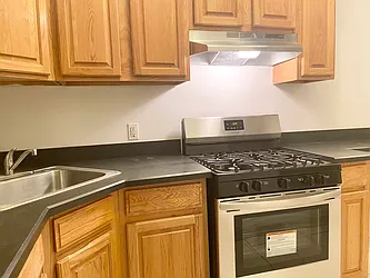 Rented by Jeffrey Mosczyc, LREB