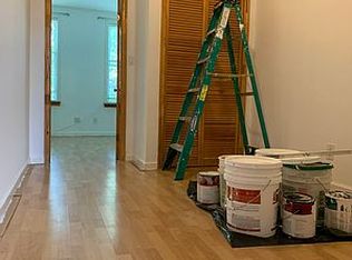 481 Grandview Ave #2L, Ridgewood, NY 11385