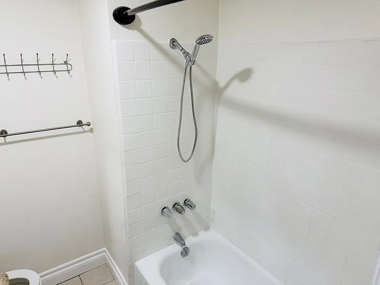 11064 San Juan St — Photo 10