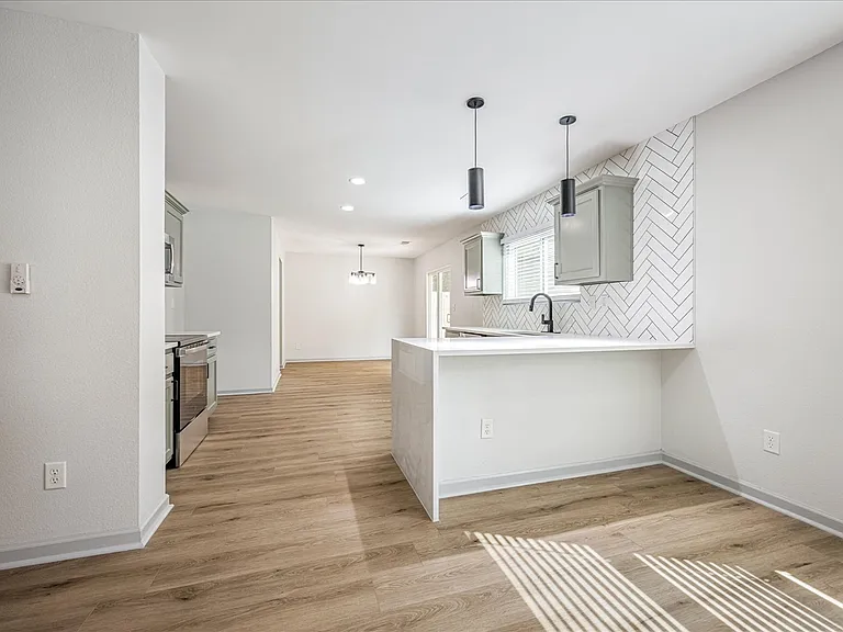 10021 Branley Oak Dr — Photo 14