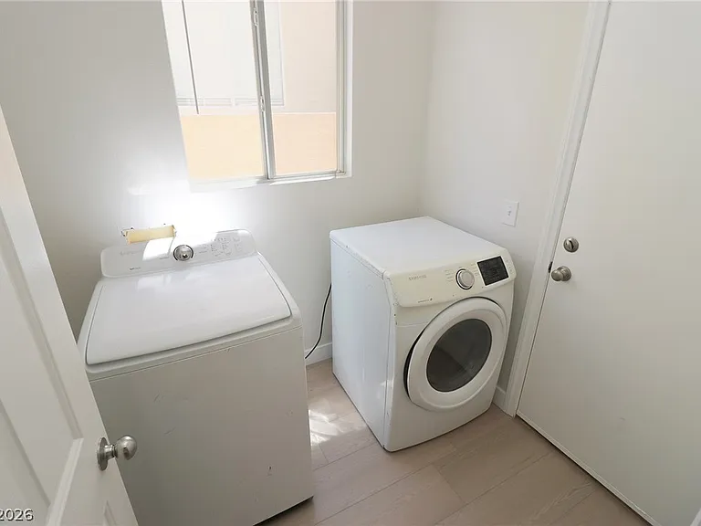 9450 Spellman Ct — Photo 24