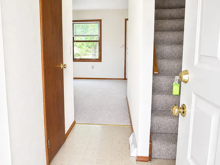 3512 Plum St — Photo 9