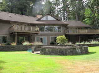 3220 Bryceler Dr, Eugene, OR 97405