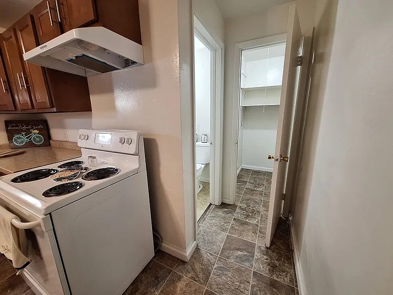 701 George St — Photo 10