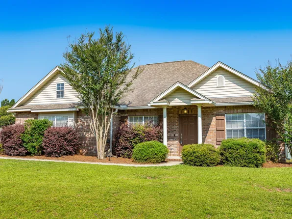 13 High Meadows Cir, Petal, MS 39465