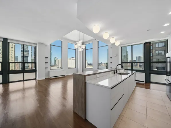 105 Greene St APT 1901, Jersey City, NJ 07302
